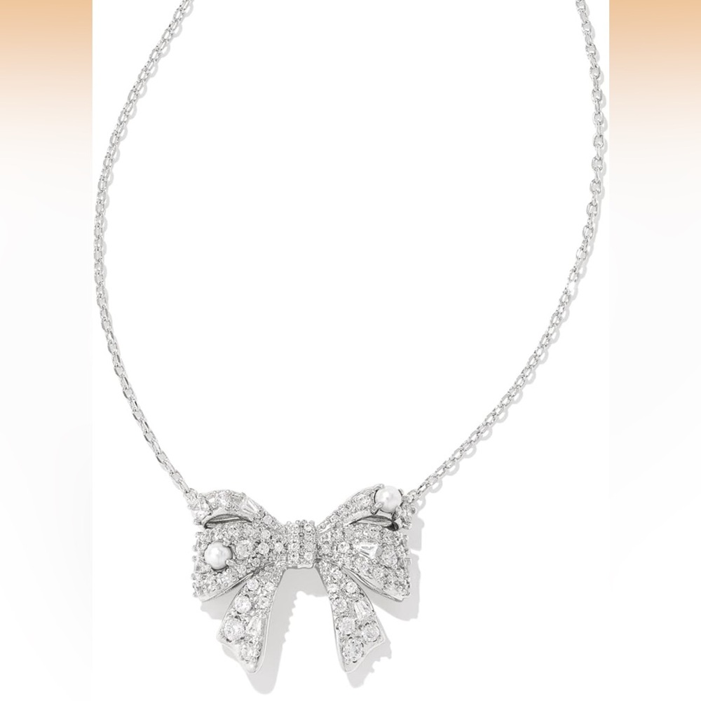 KENDRA SCOTT BOW NECKLACE🥰